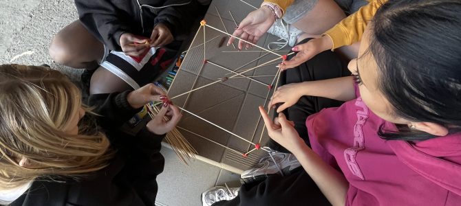 Umiejętności współpracy i komunikacji Umiejętności współpracy i komunikacji